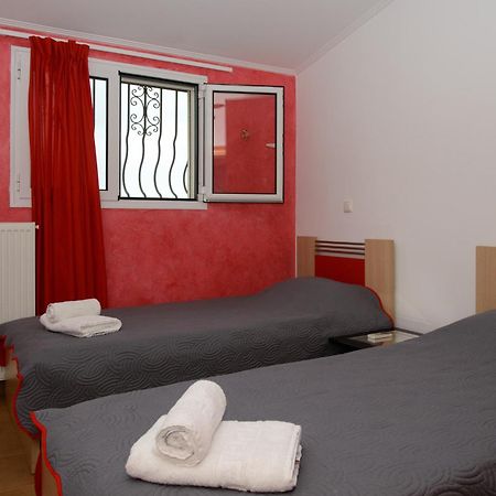 Athenian Spiti Vila Loútsa Exterior foto