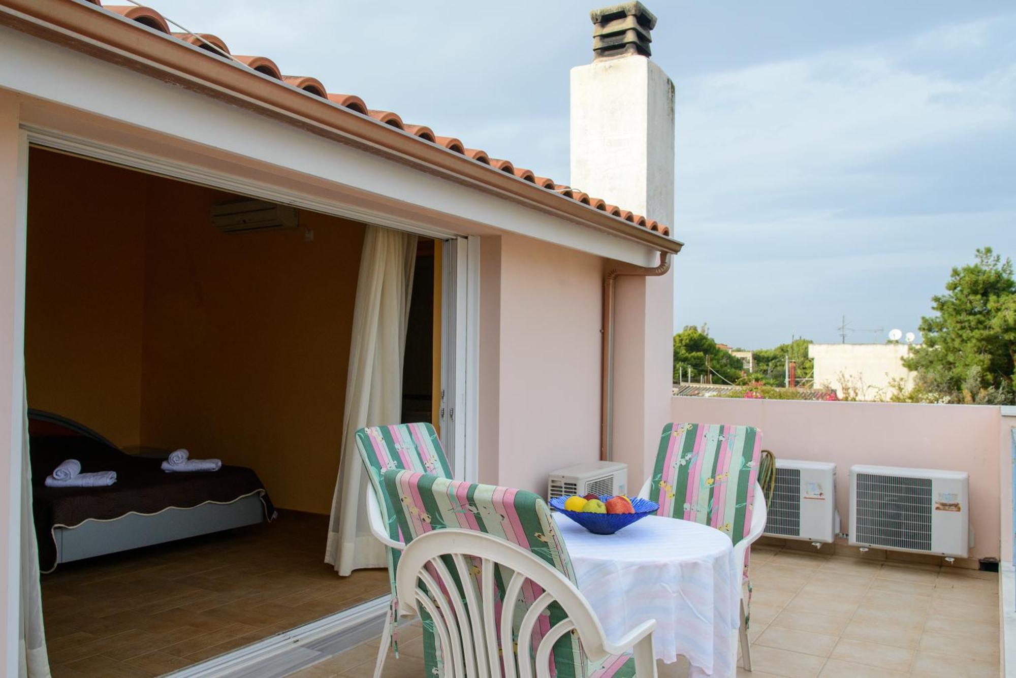 Athenian Spiti Vila Loútsa Exterior foto