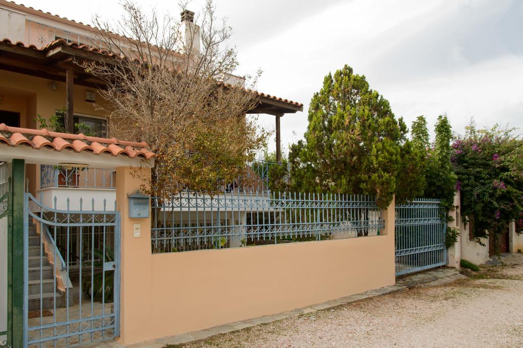 Athenian Spiti Vila Loútsa Exterior foto